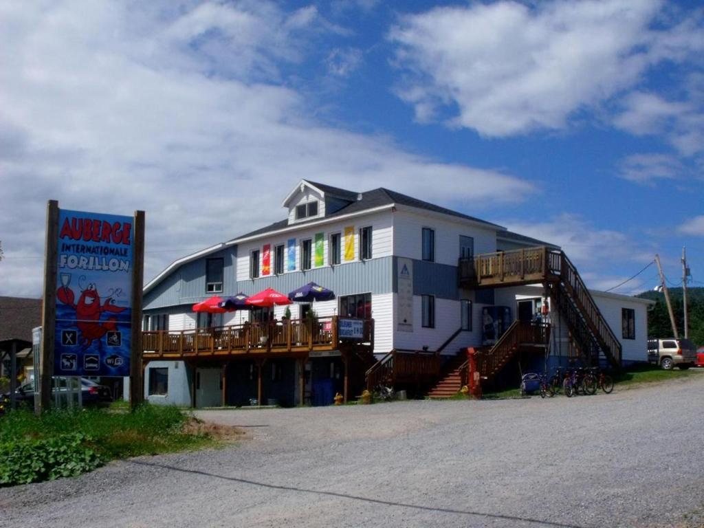 Le Carabobo Auberge Forillon Gaspé Exteriér fotografie
